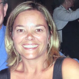 Meet your Posher, Courtney